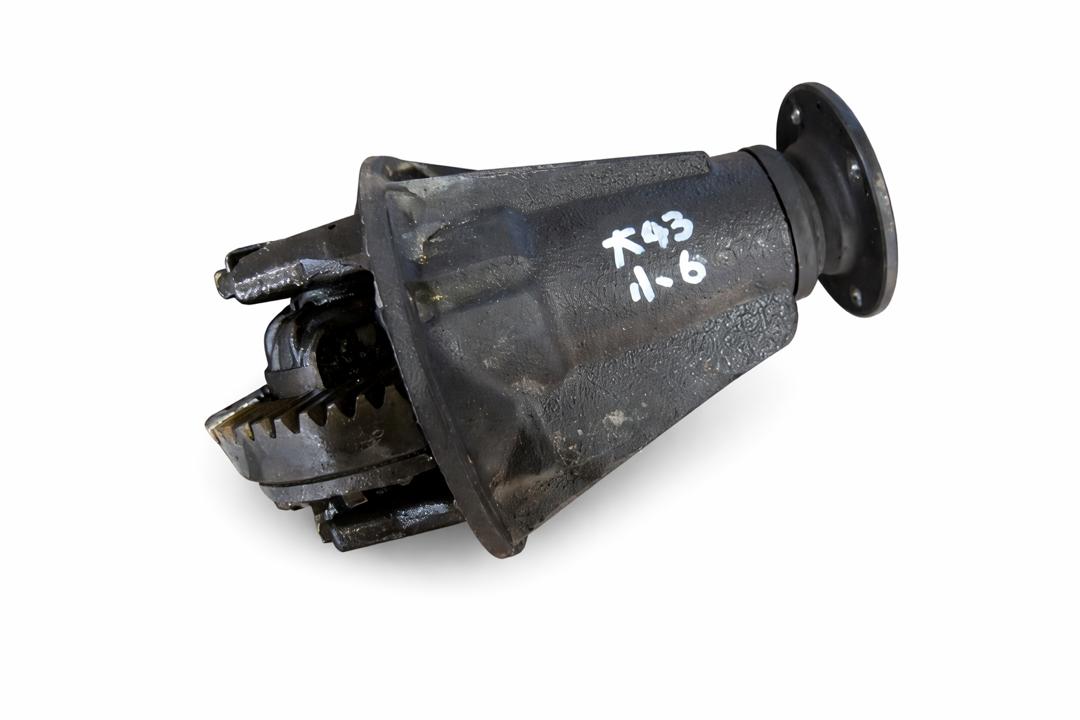 Mitsubishi minicab U19T rear differential UK