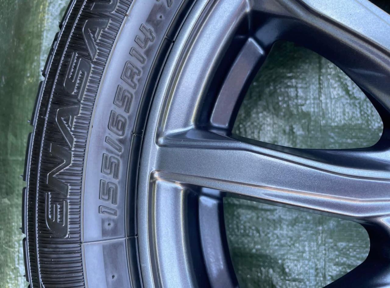 Dunlop 155/55R14 tyres and rims